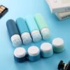 Gemice Silikon Reiseflaschen 8 Pack, Tsa genehmigt Reise Größe Toilettenartikel 3 oz, Reise-Behälter für Toilettenartikel, mit Clear Bag, Leak Proof Silikon Squeezable Travel Essentials Cremes Jars - Image 7